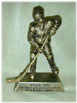 hockey sculpture pdu male.JPG (75147 bytes)